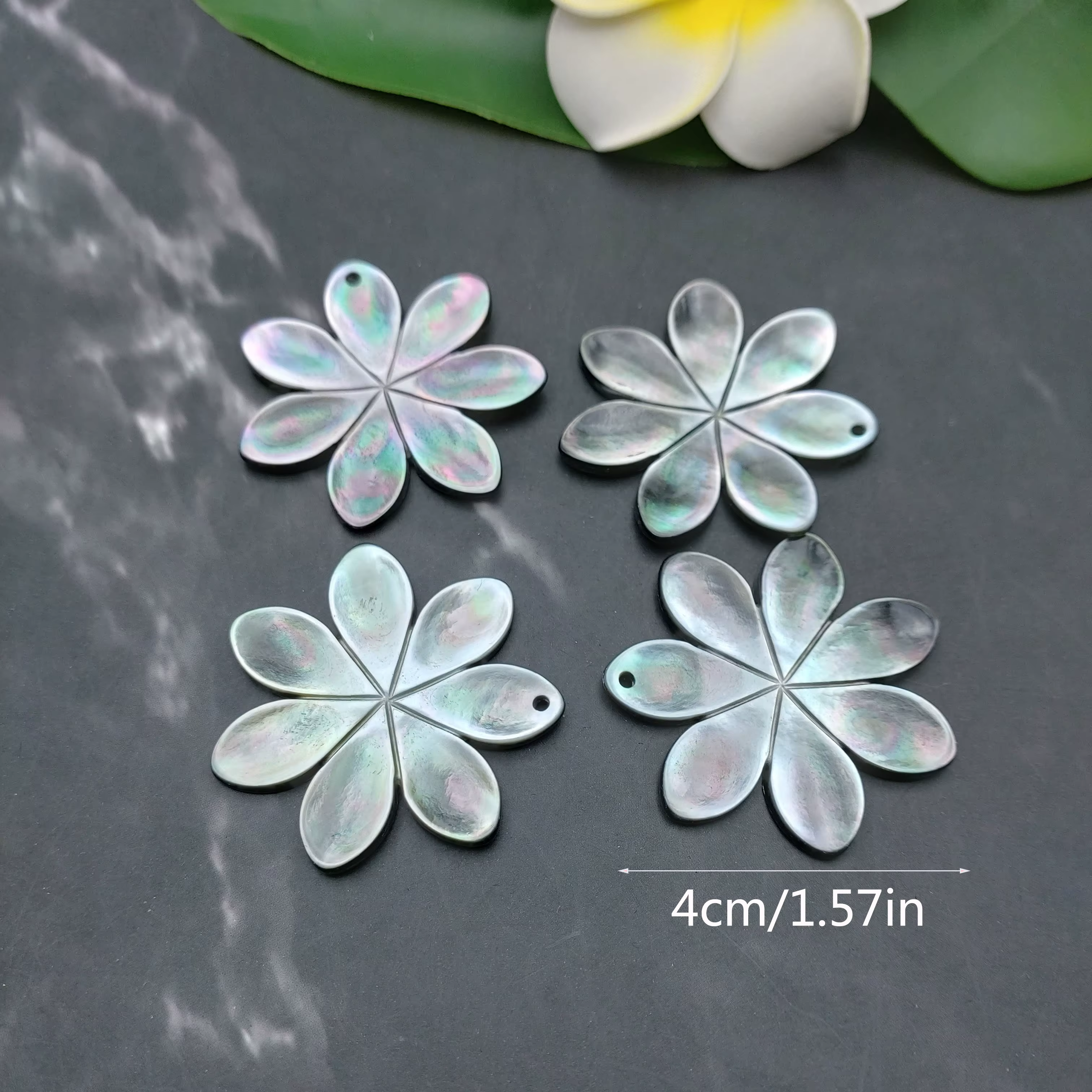 Pendentif tournesol pour vadrouille de Tahiti