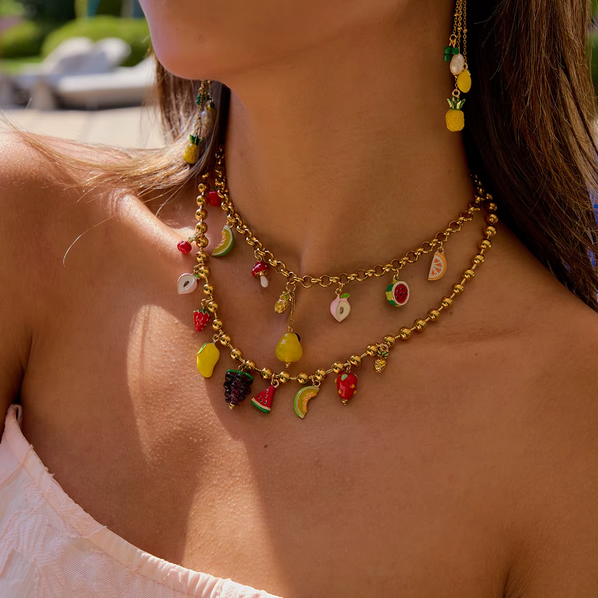 Zora – collier avec pendentif multi-charme pour femmes