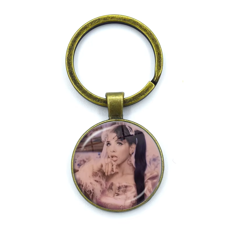 Melanie Martinez-Pendentif en Verre Y2K