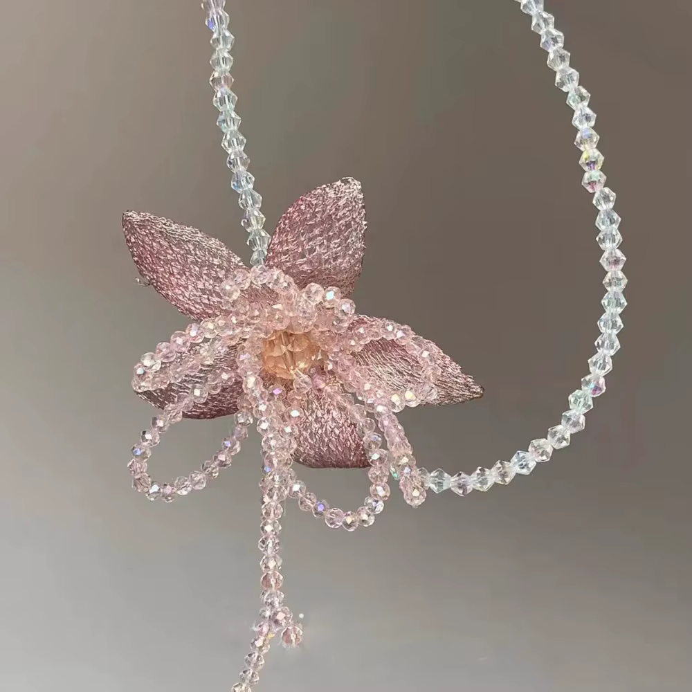 Nouveau Collier Ras-du-Cou Élégant Fleur Rose Délicate avec Chaîne Perlée en Cristal