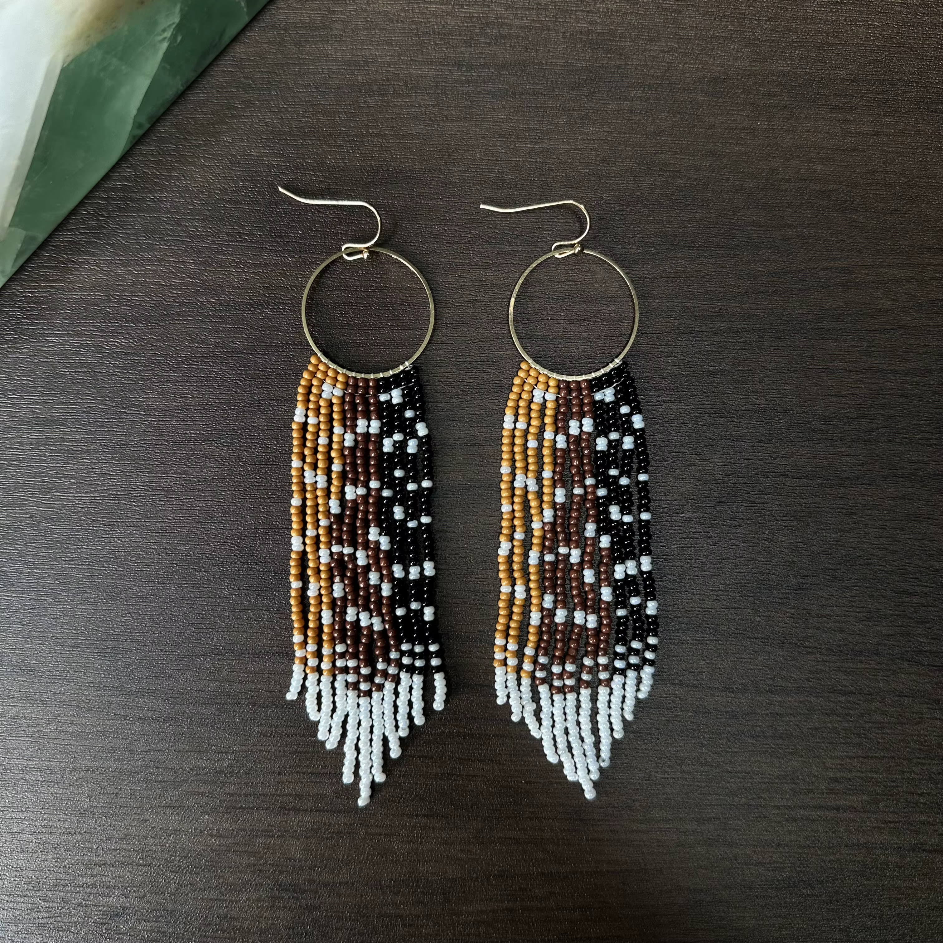 Boucles d'oreilles ethniques indiennes faites à la main avec franges perlées pour femmes
