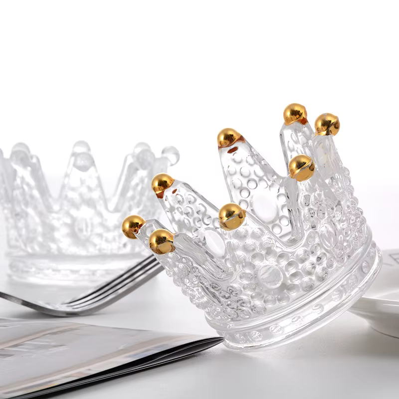 Bougeoir en verre avec couronne en cristal européen