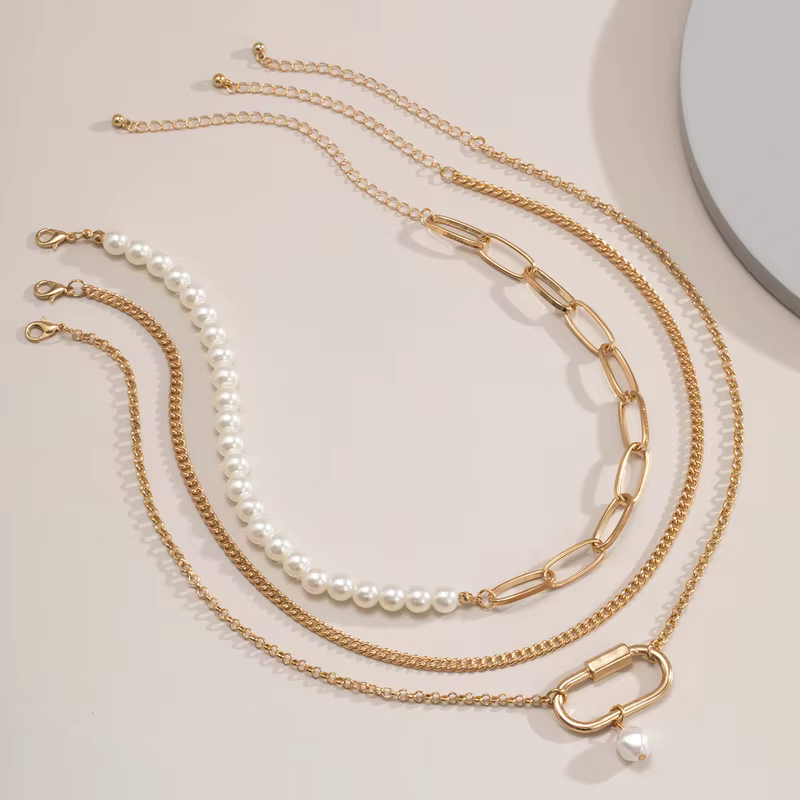 Collier minimaliste Minar en forme de trombone avec perles simulées pour femme
