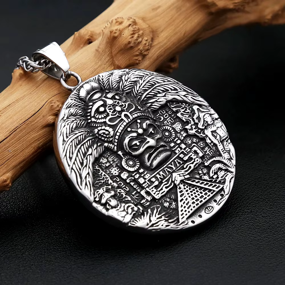 Collier pendentif rétro en acier inoxydable