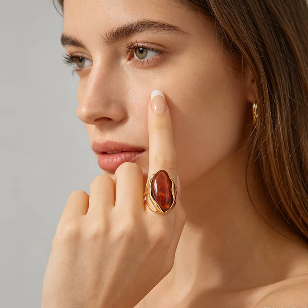 Nouvelle bague géométrique en résine pour femmes