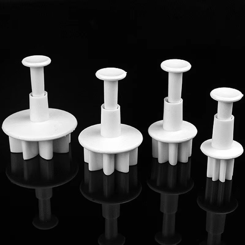Coupe-piston pour biscuits