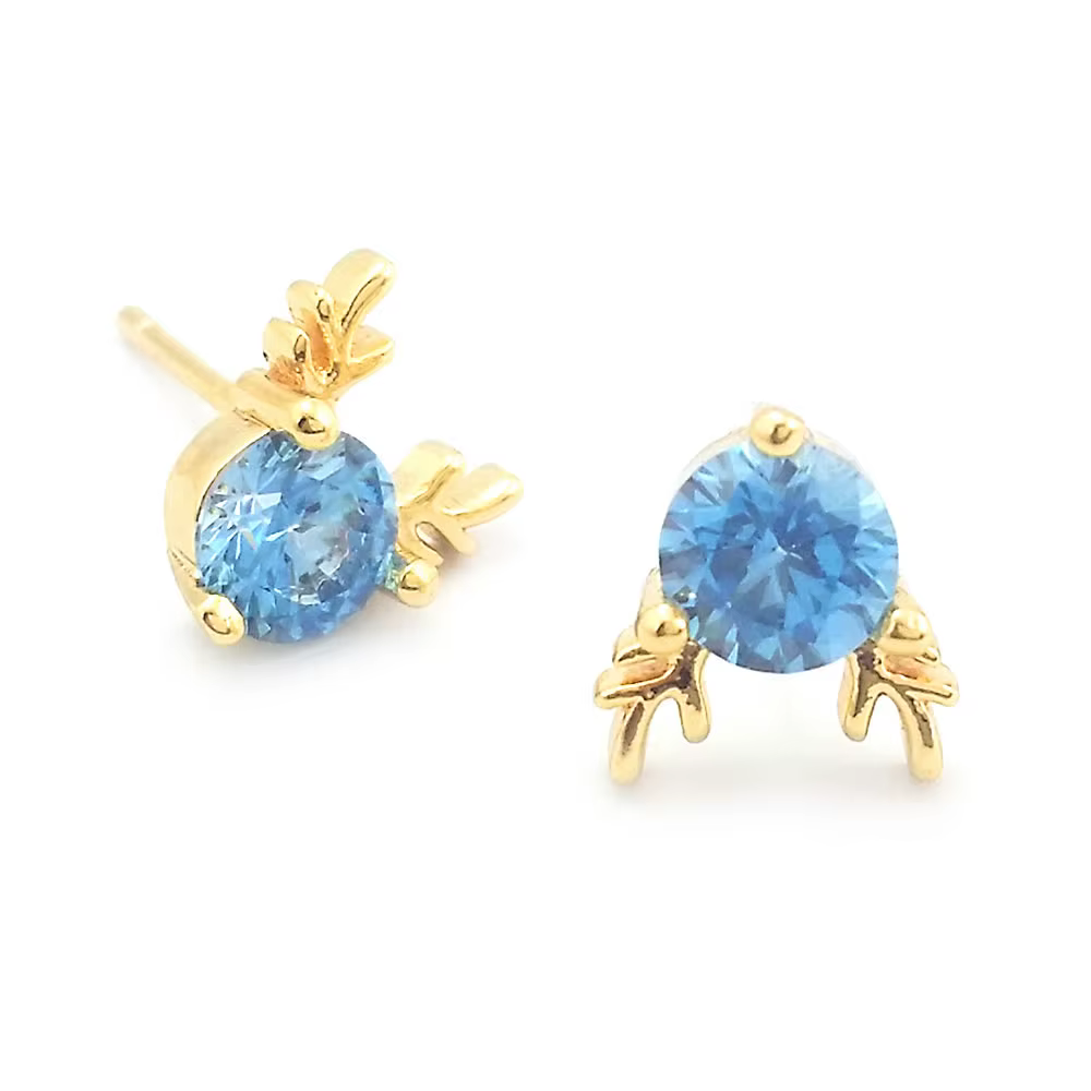 Boucles d'oreilles tête de Lion en laiton couleur or 18 carats