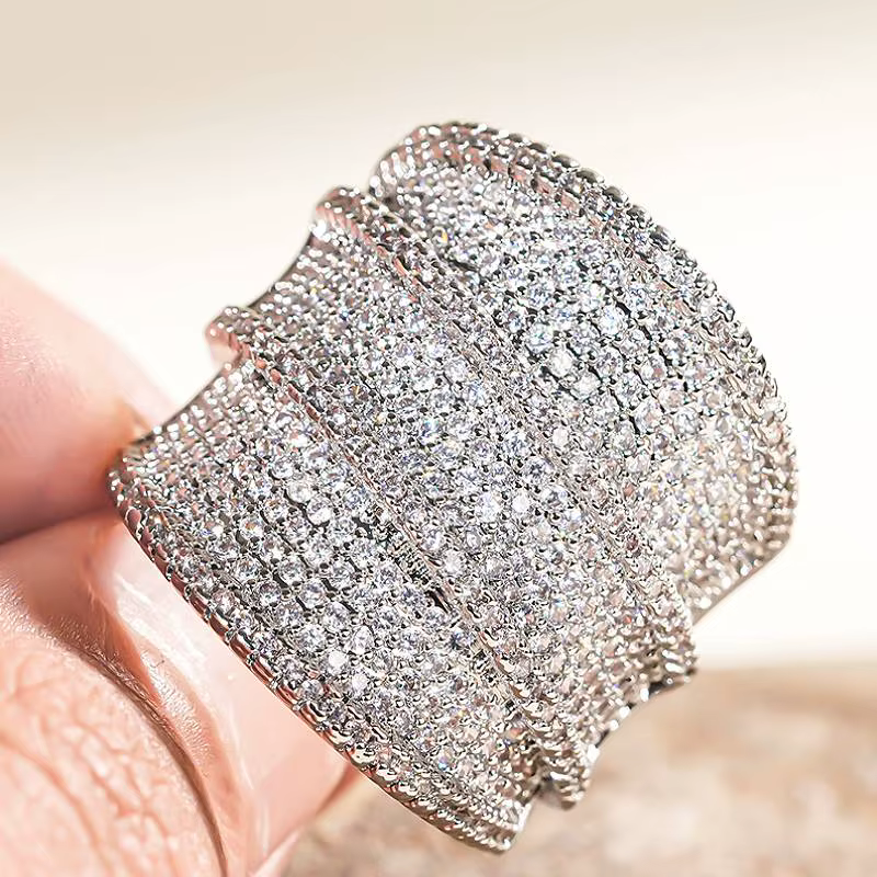 Huitan – bague large de luxe pour femmes