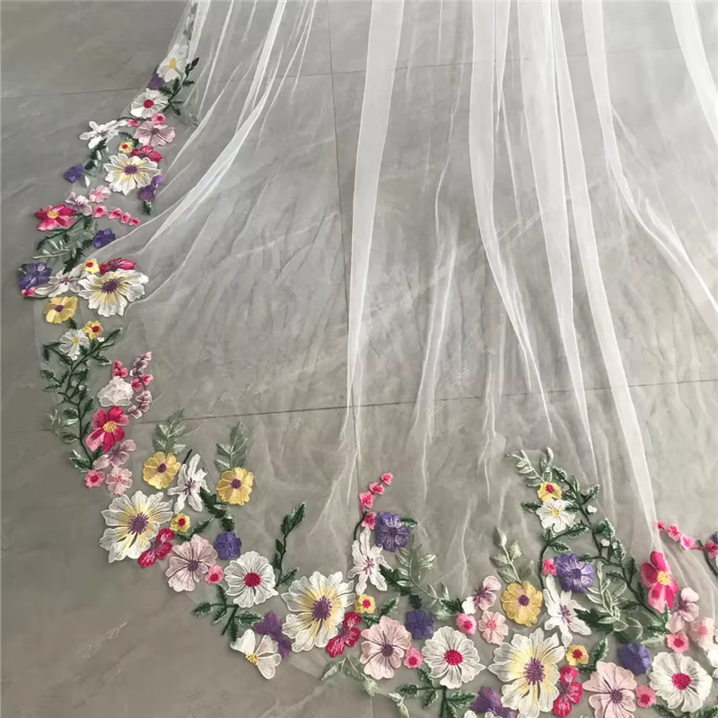 Voiles de mariée de mariage cathédrale florale colorée avec peigne