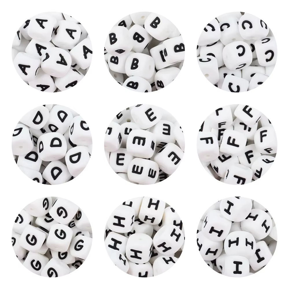 10/26/50/100 pièces lettres perles 12mm Silicone Alphabet