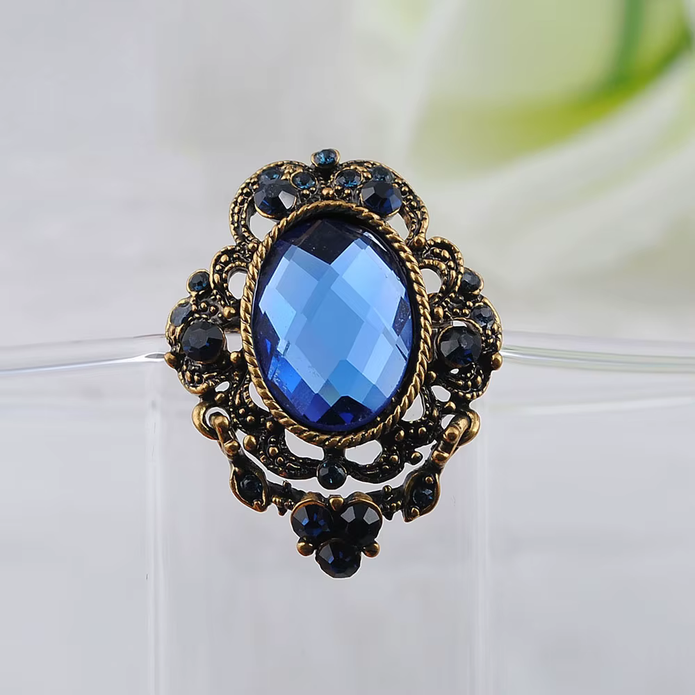 Broche camée de style victorien, accessoire de mode vintage élégant