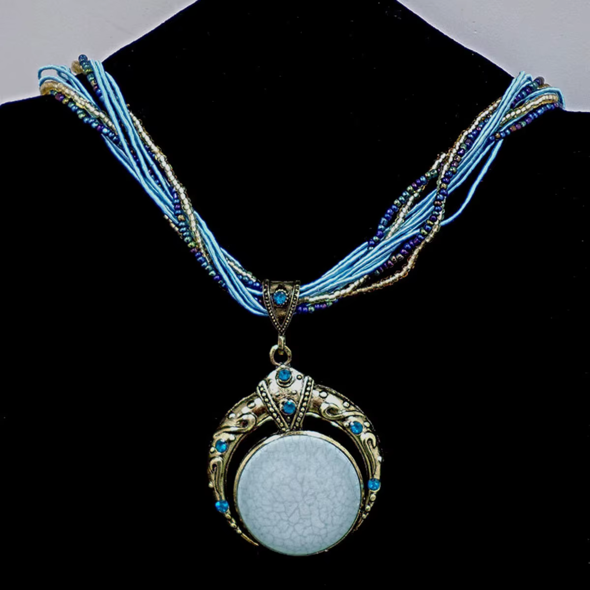 Collier de perles multicouches de style bohème rétro populaire