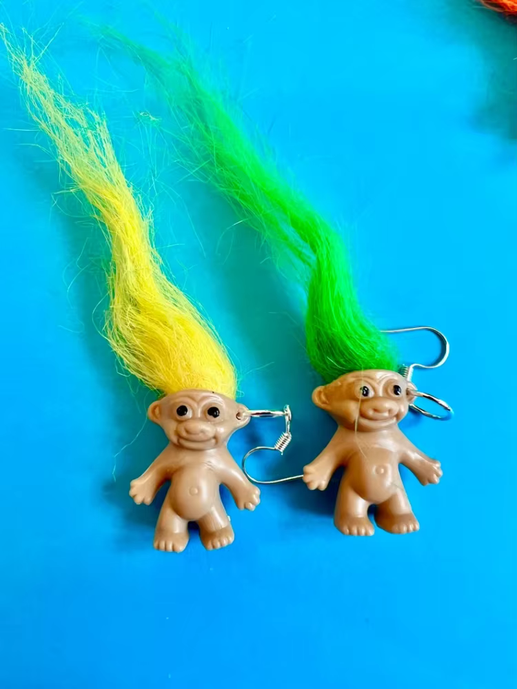 Boucles d'oreilles pendantes rétro années 90