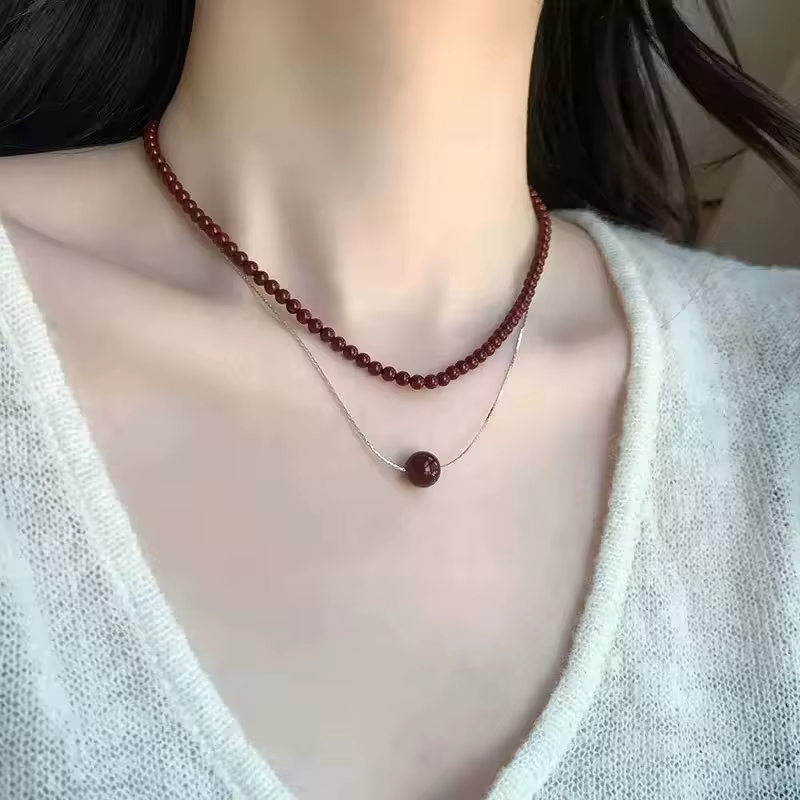 2025 Kpop à la mode perles rouges colliers ras du cou pour les femmes fleur pull chaîne collier esthétique automne hiver bijoux accessoires