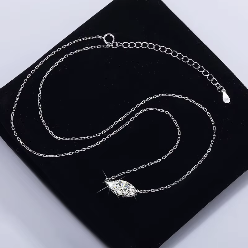 DJMAX classique femmes Moissanite collier pendentif Original 925 en argent Sterling bijoux