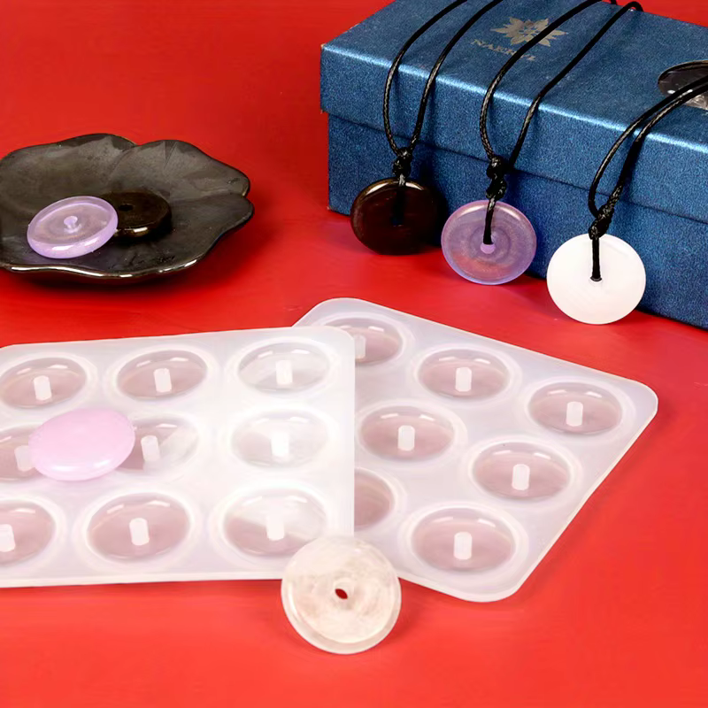 Moules en silicone pour la fabrication de bijoux