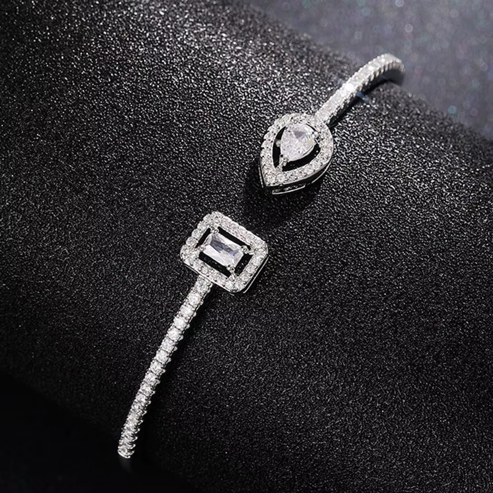 Bracelet manchette en zircon cubique fait main