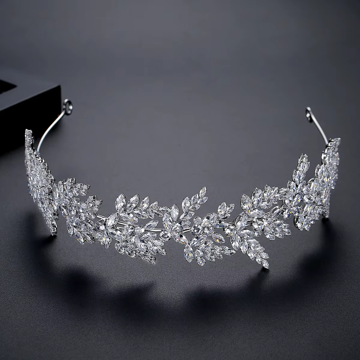 Diadèmes de mariée en zircone cubique pour accessoires de cheveux de mariage