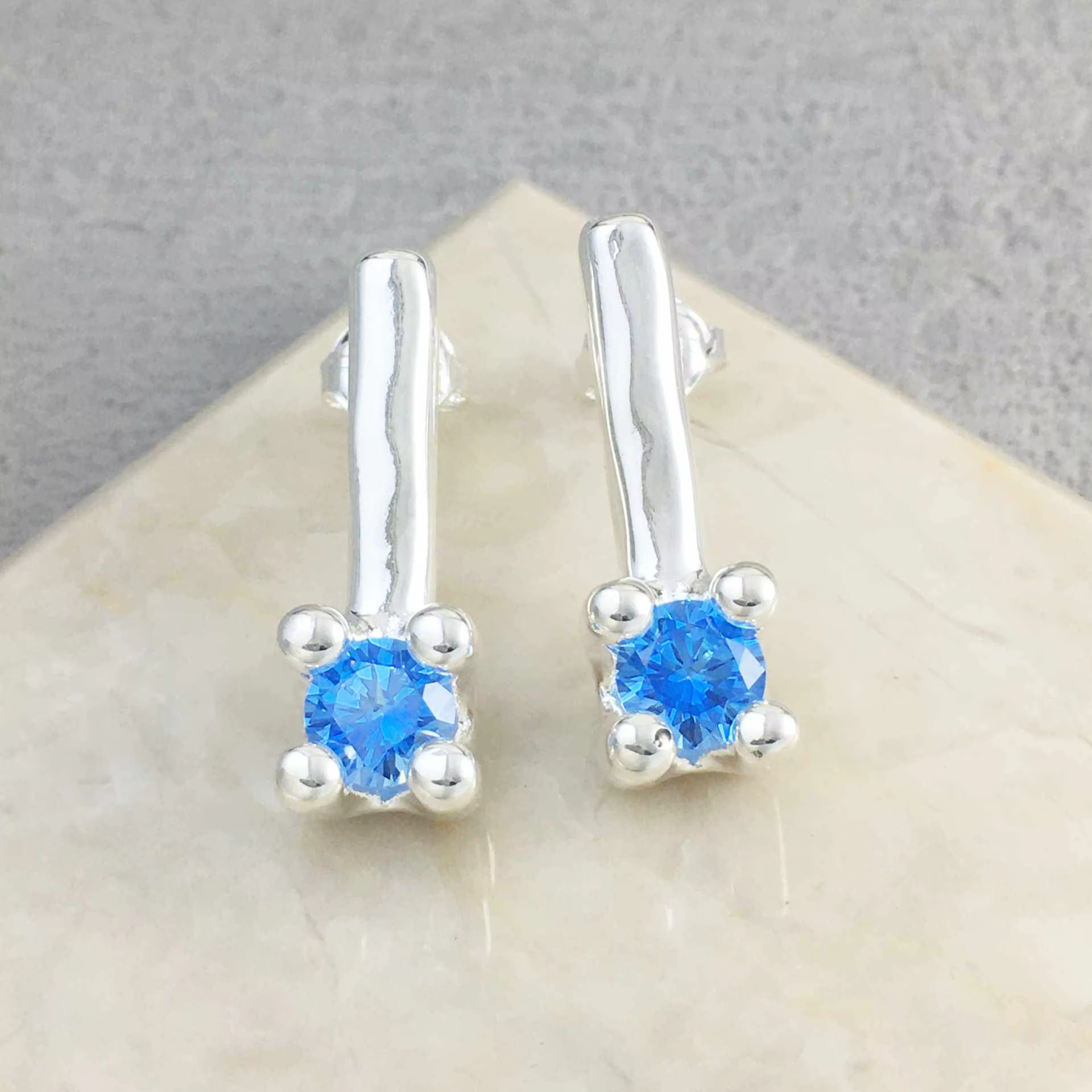 Boucles d'oreilles en Zircon coloré or argent