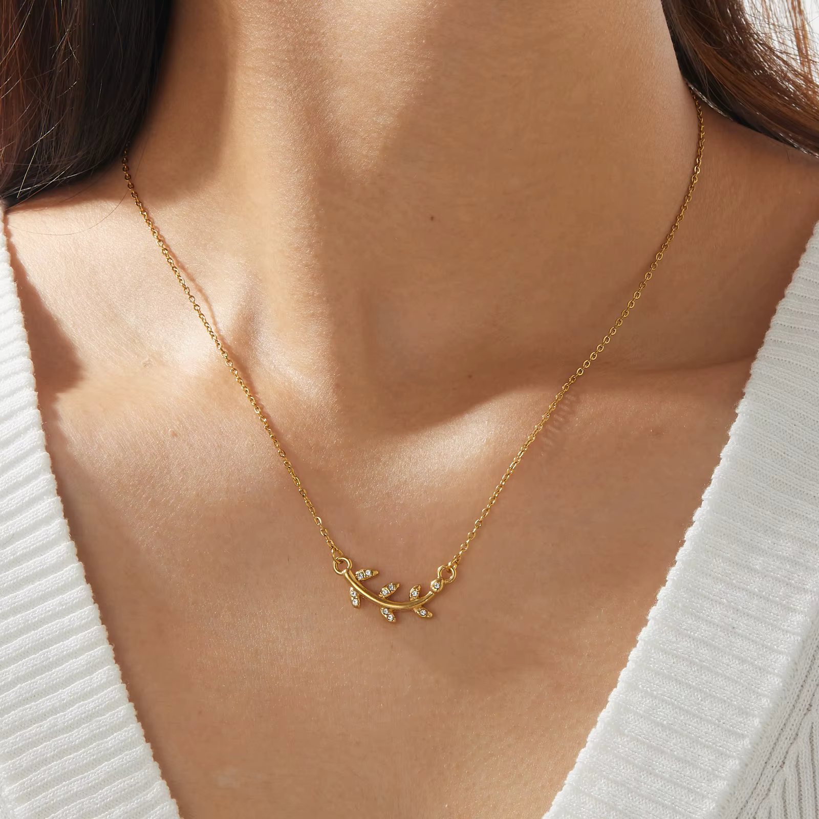 DIEYURO – collier classique en acier inoxydable 316L doré avec feuilles incrustées de Zircon pour femmes