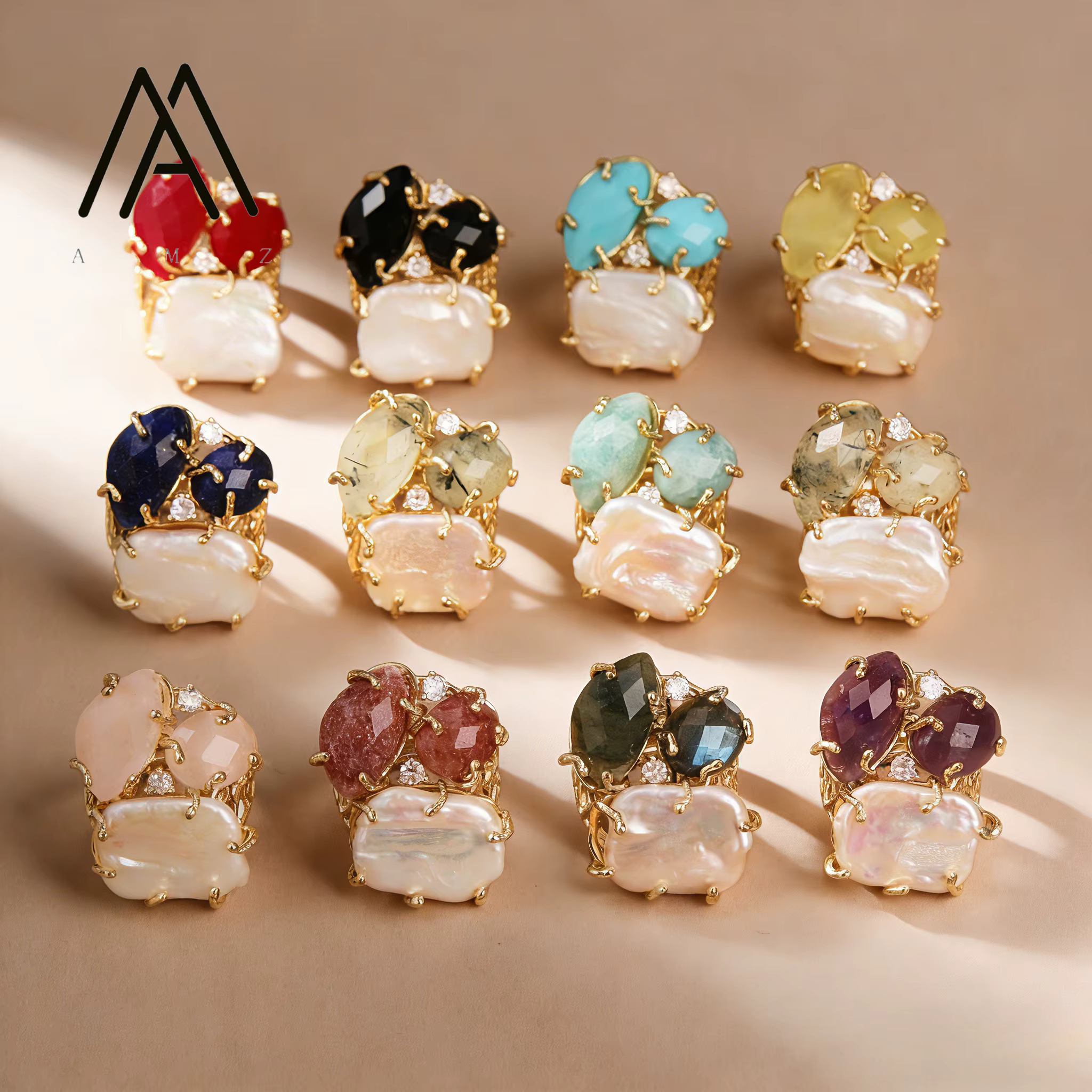 Bague en perles et pierres précieuses