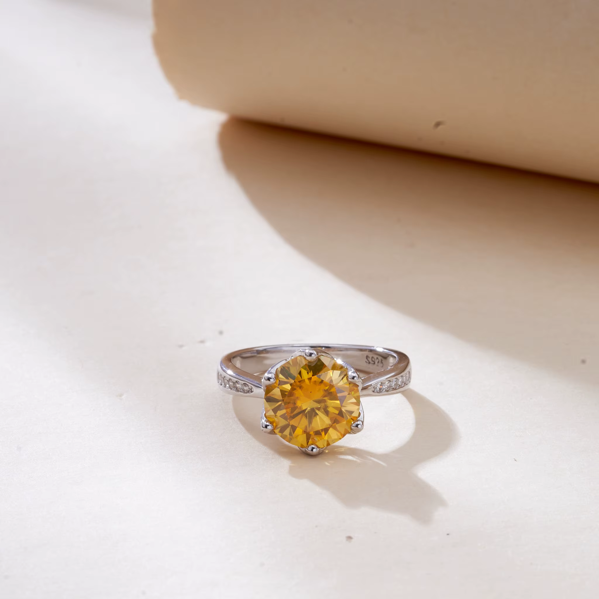 Bague Moissanite jaune or 3 carats 9mm pour femmes, bijoux en argent Sterling 925, cadeau pour la commémoration d'anniversaire