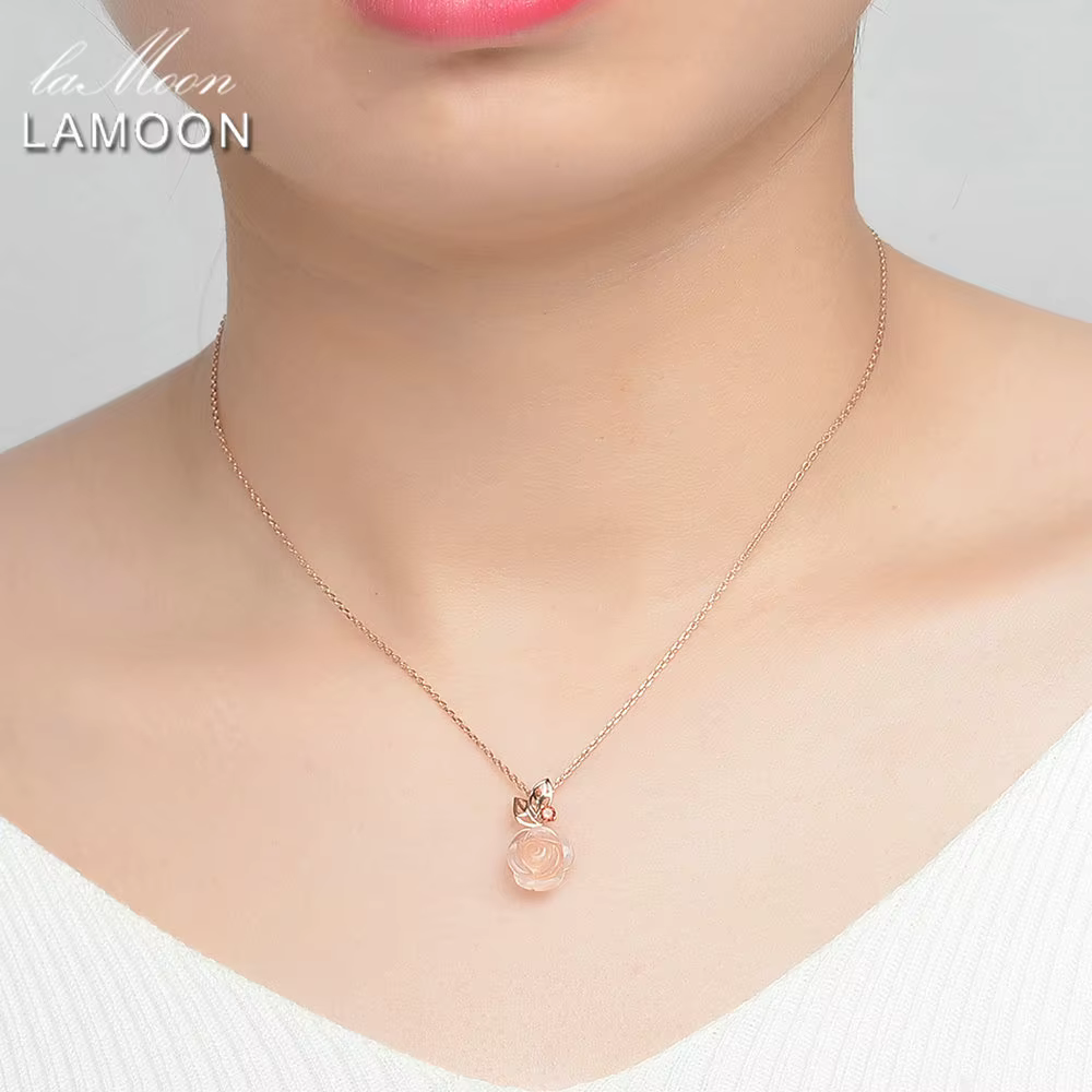 Collier en argent regardé 925 avec fleur rose