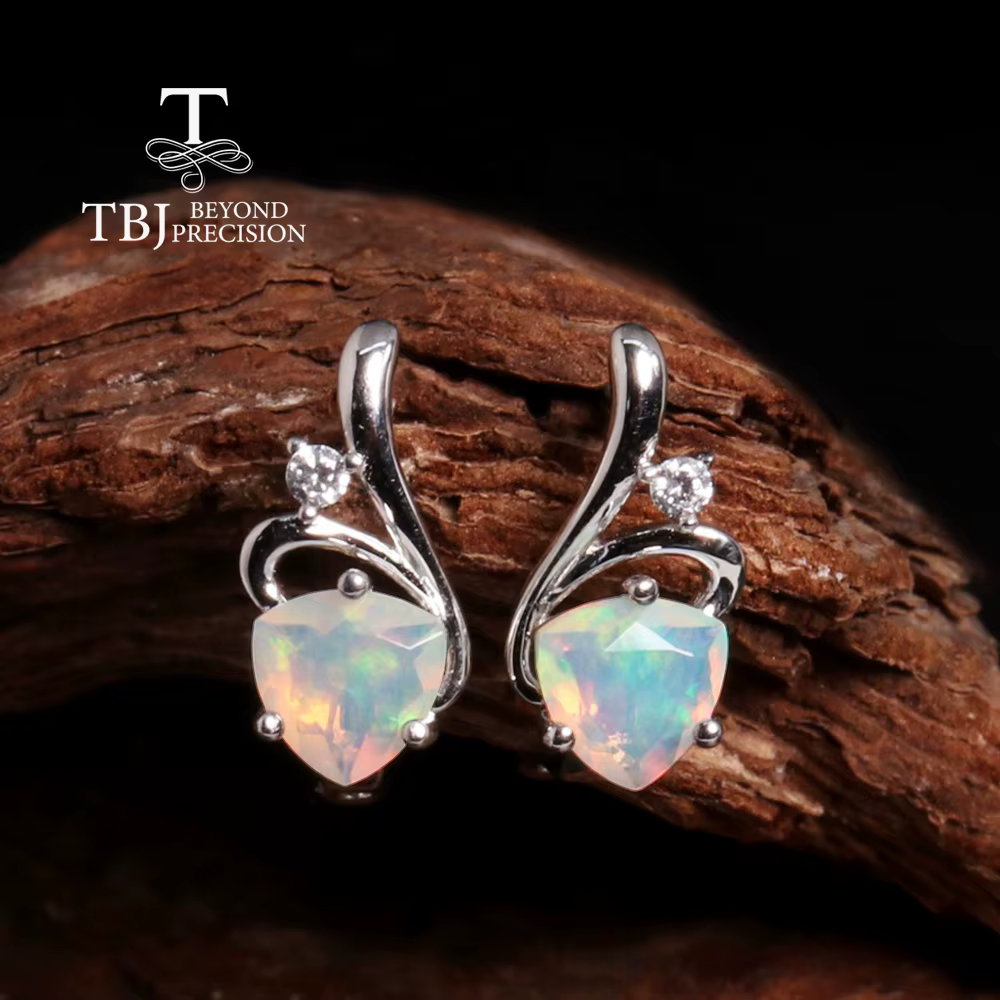 Boucles d'oreilles en opale naturelle