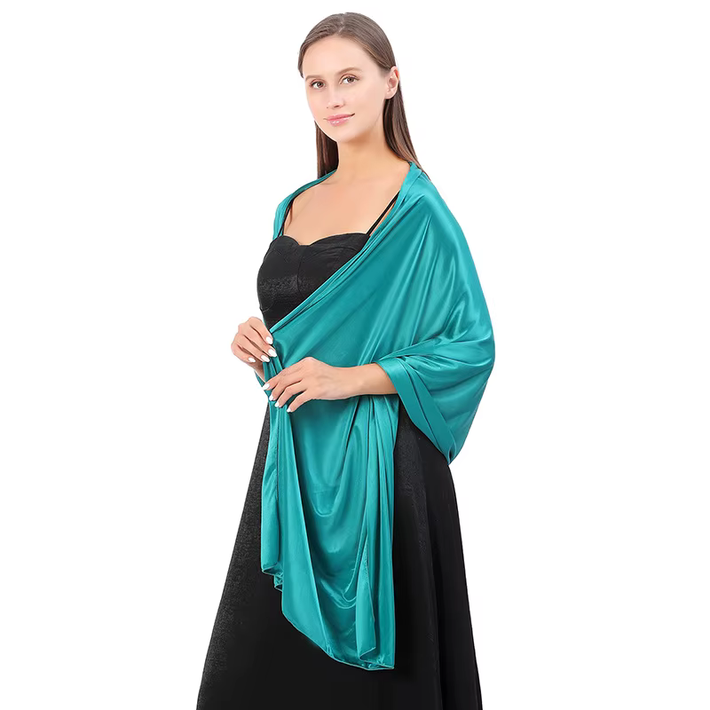 Robe de Soirée Élégante et Soyeuse pour Femme
