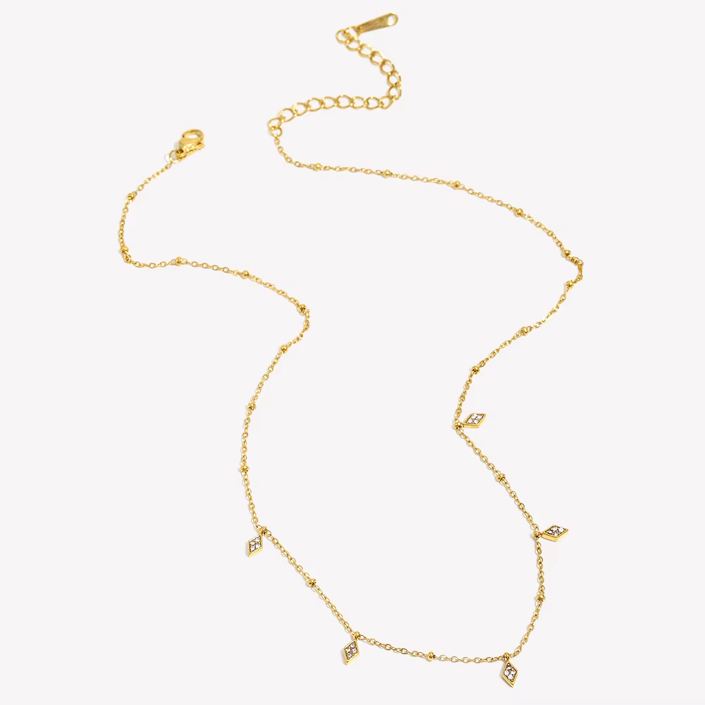 E.B.belle – collier avec pendentifs en Zircon Rhoumbs