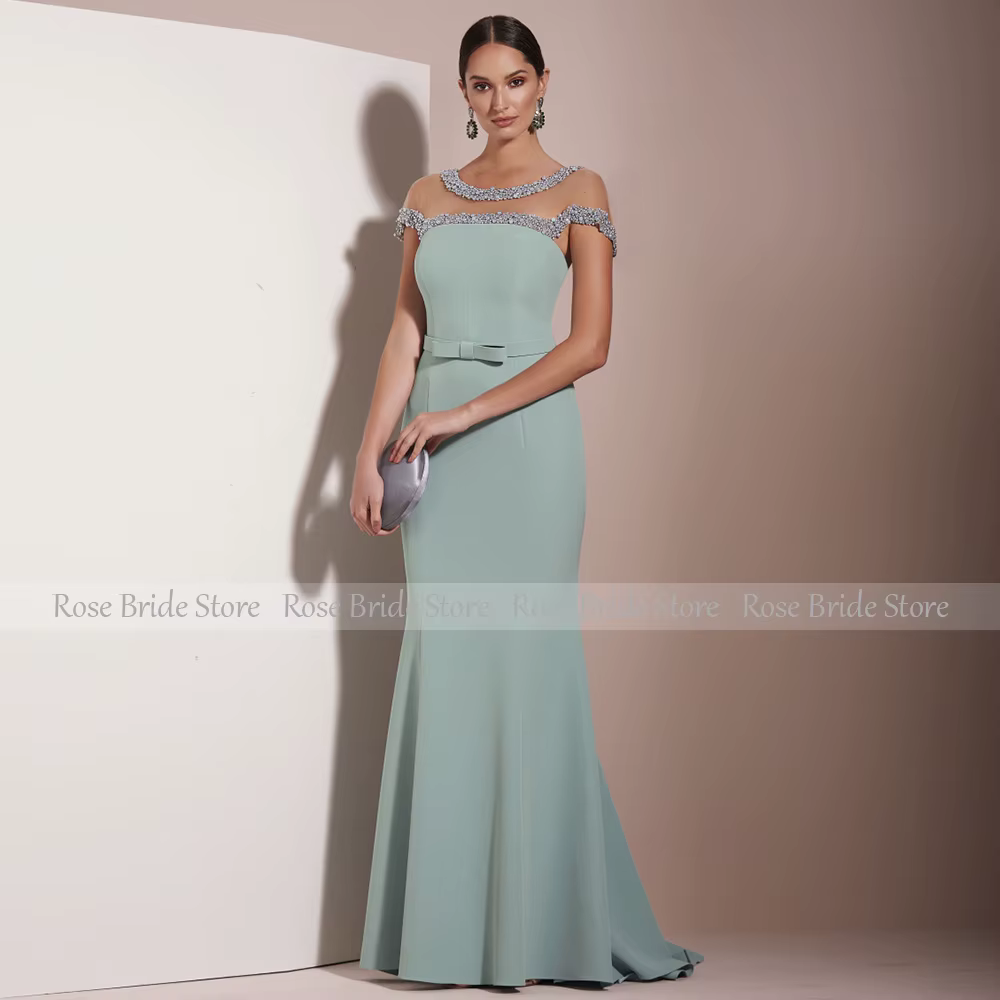 Robes d'invité de mariage vert clair pour femmes