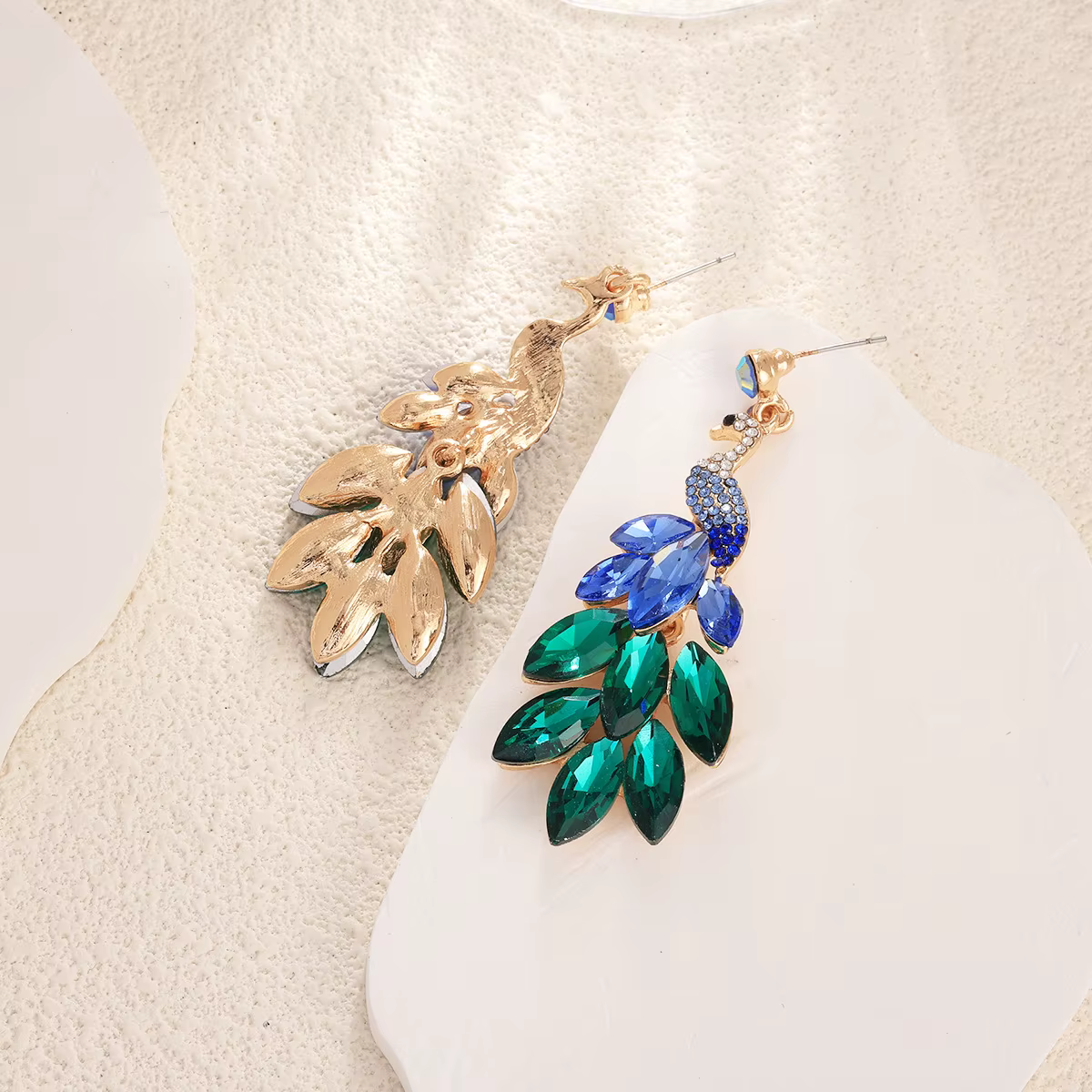 Boucles d'oreilles de luxe léger