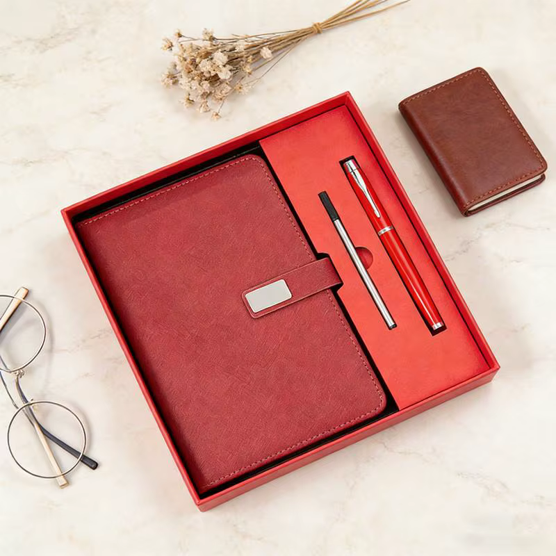 Ensemble d'affaires de luxe en cuir PU comprenant un carnet et un stylet avec recharge – Cadeau pour employés de bureau et partenaires commerciaux