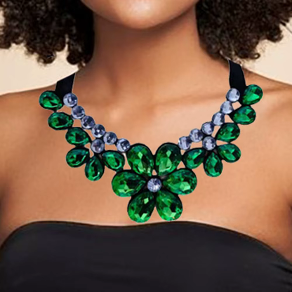 Bijoux élégants en résine transparente avec fleurs multicolores