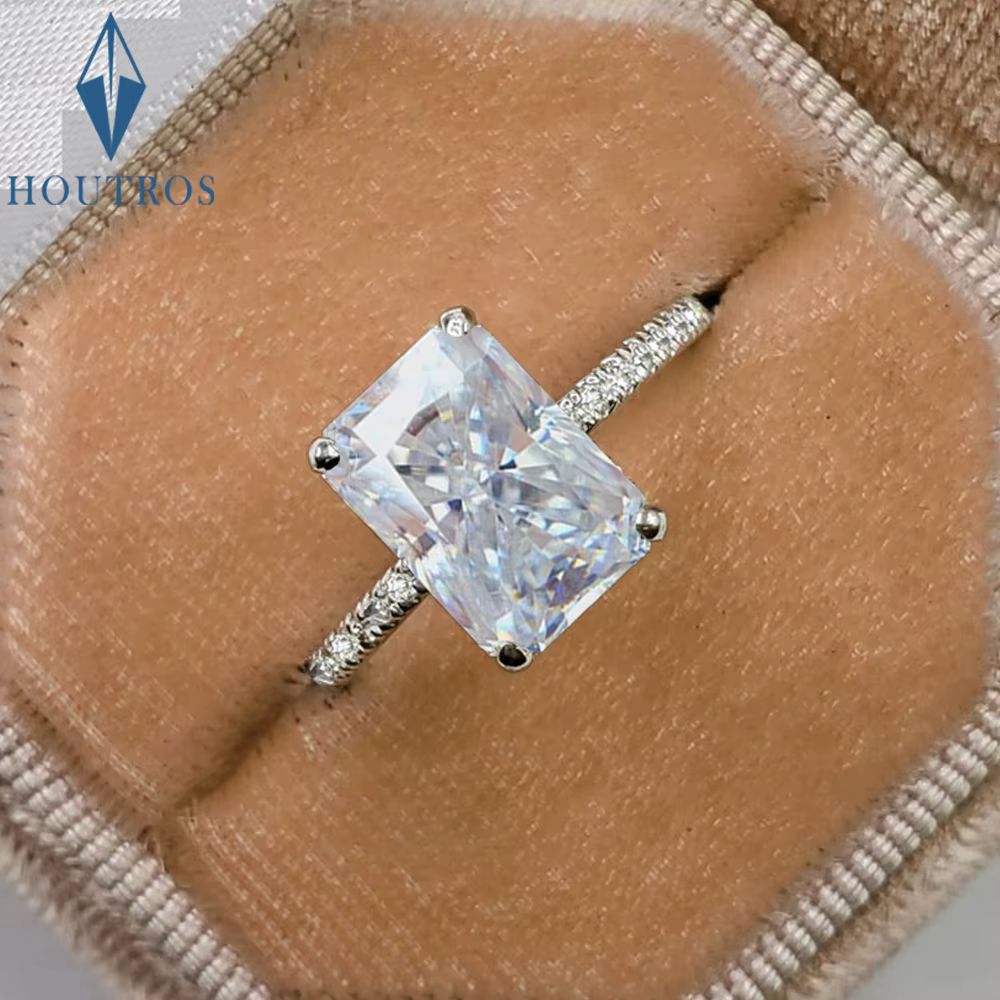Bague de fiançailles en moissanite coupe radieuse pour femme