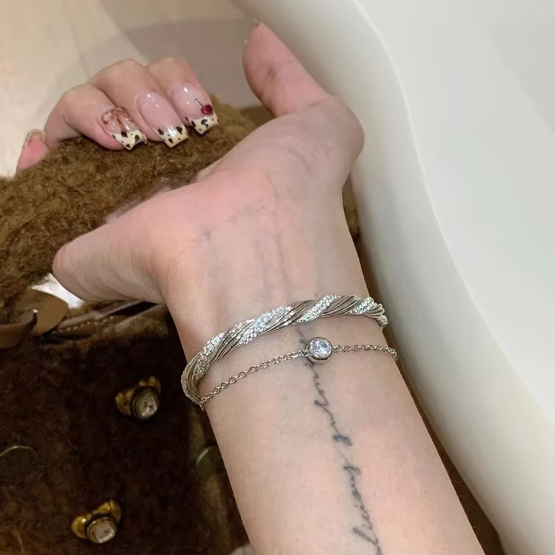 Bracelet en spirale tissé en argent 925