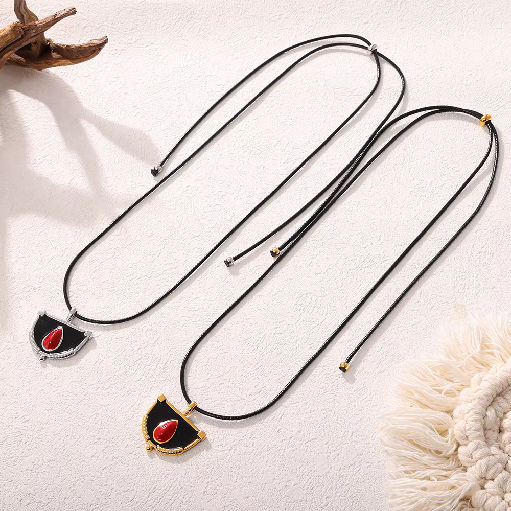 Collier en acier inoxydable pour femmes
