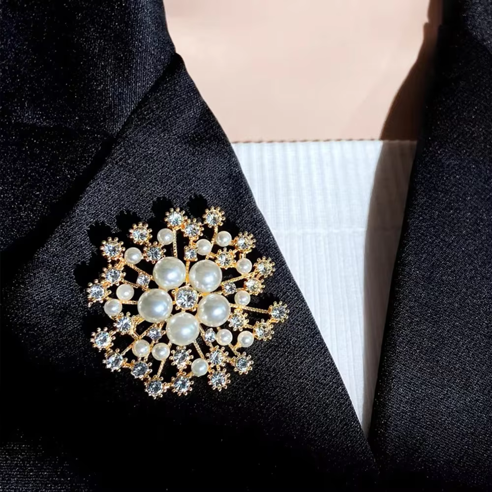Broche de luxe en cristal de perle flocon de neige