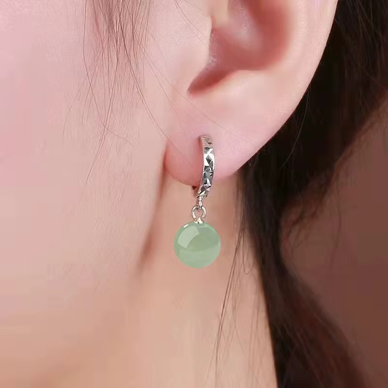 Boucles d'oreilles en argent sterling 925 plaqué or avec perles blanches et jade vert Argyle