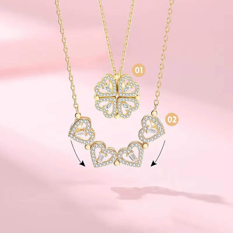 Collier pendentif en forme de cœur trèfle à quatre feuilles
