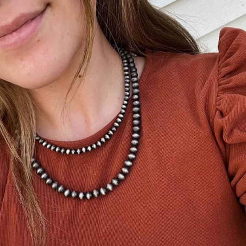 Collier Vintage perles grises