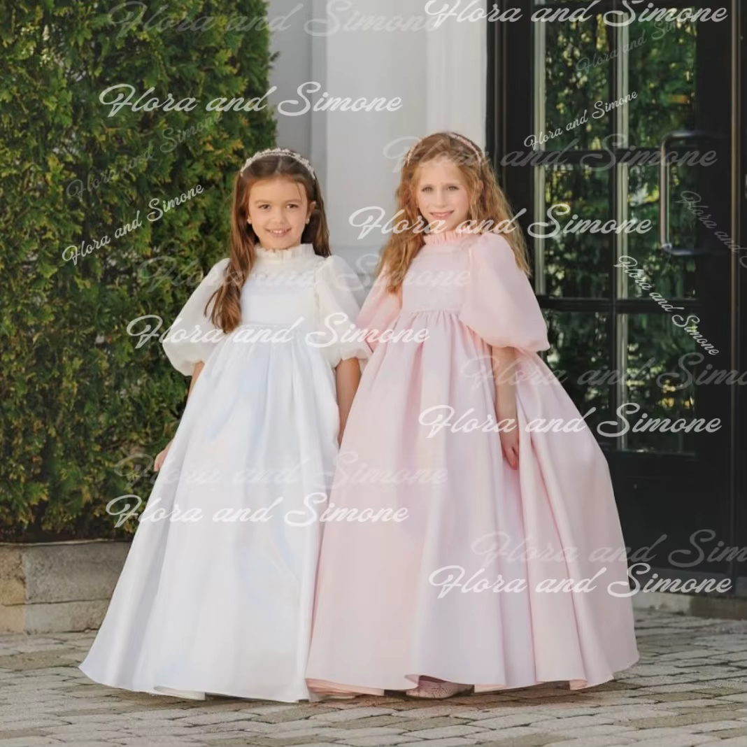 Robe de fille manches bouffantes col roulé