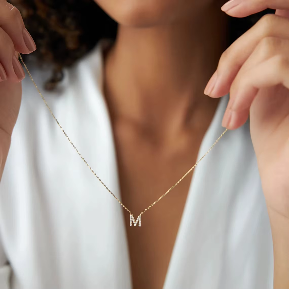 Mini collier ras du cou avec lettres en Zircon pour femmes