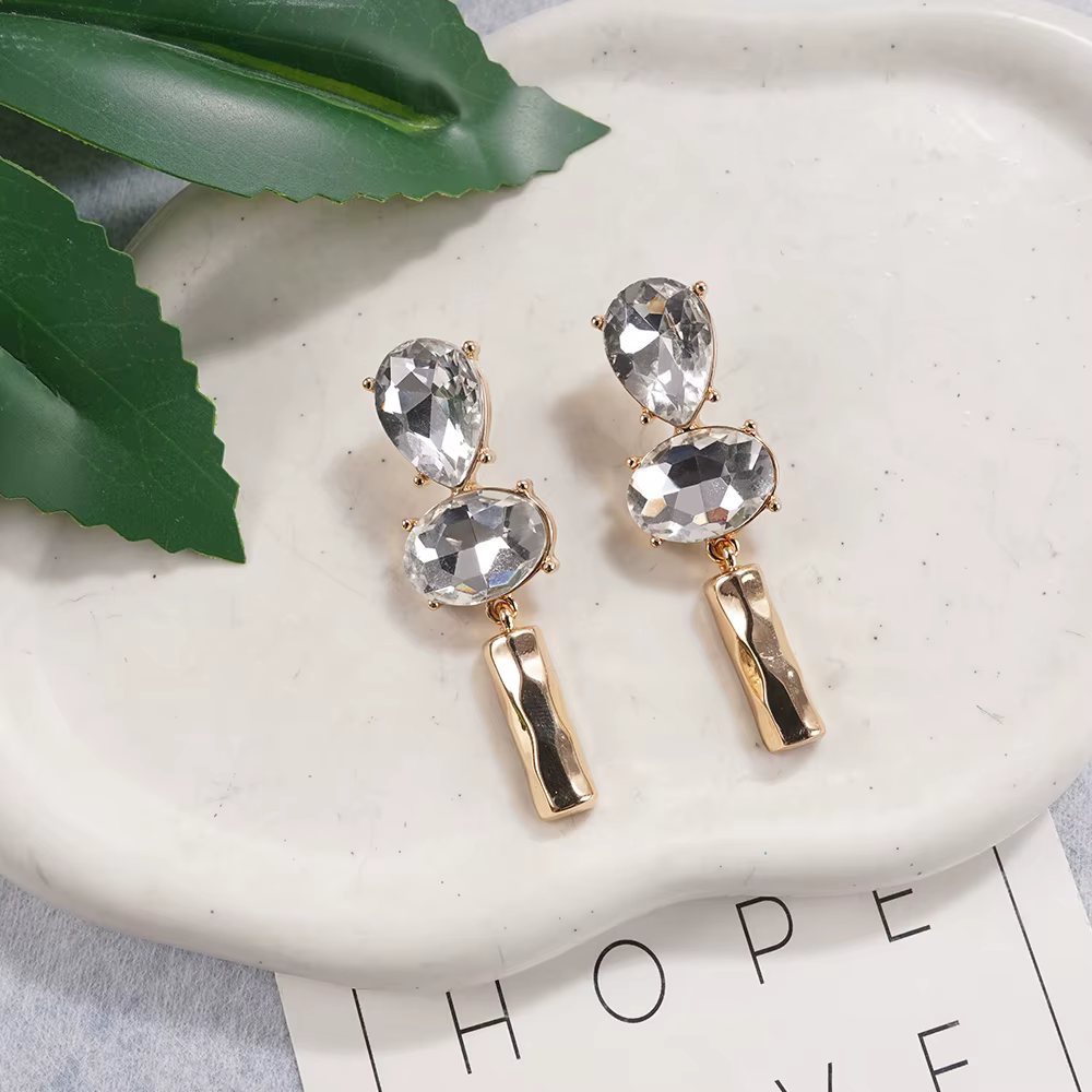 Boucles d'oreilles en or martelé (Glam Moderne) – Bijoux tendance parfaits pour les brunches et les tenues élégantes