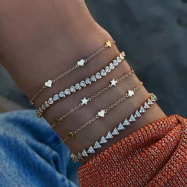 Nouveau bracelet chaîne tennis en forme de cœur couleur or pour femme