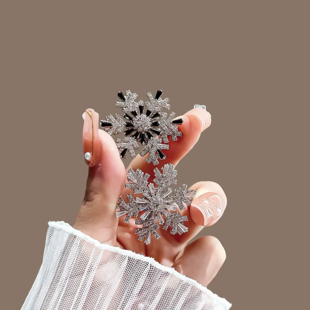 Broche flocon de neige rotative en Zircon 5A pour femmes