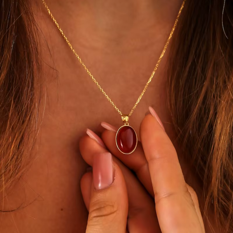 Collier de cornaline naturelle en or 14 carats fait à la main