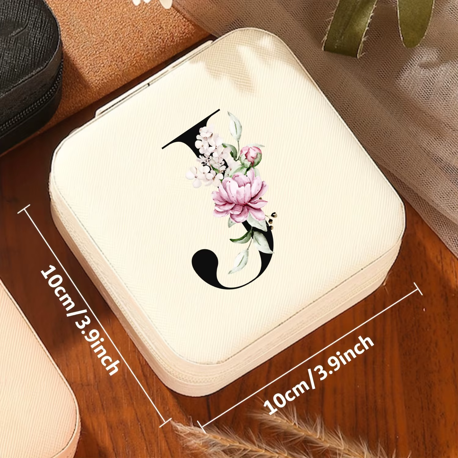 Boîte de rangement de voyage beige avec impression alphabet A-Z