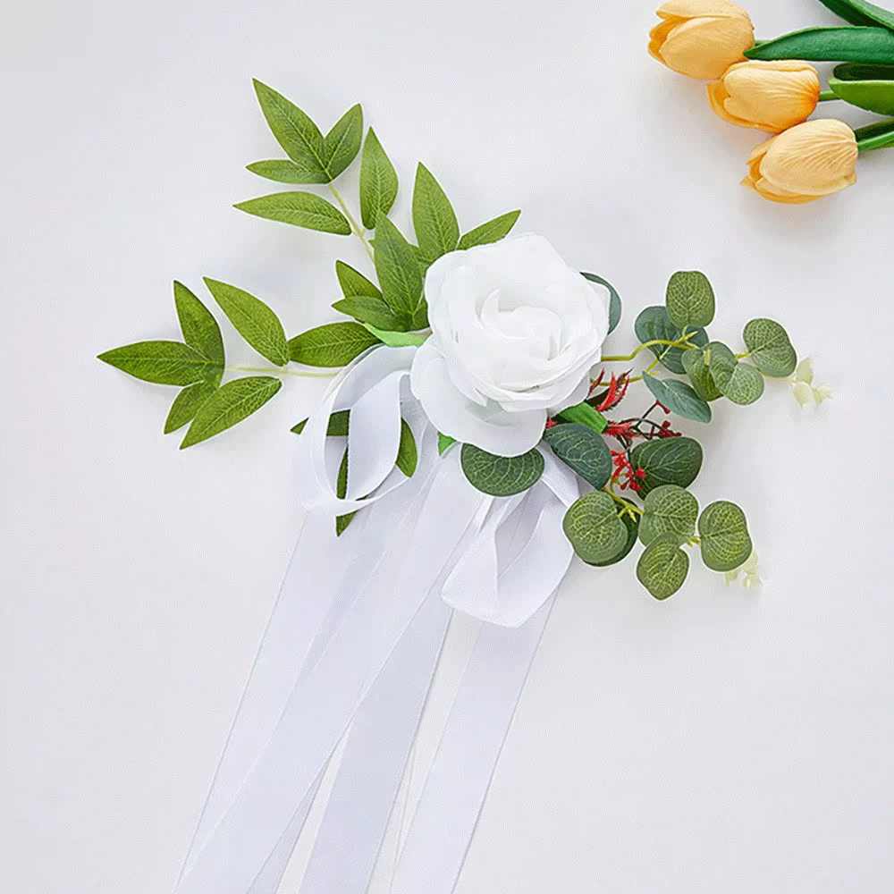 6 pièces de fleurs décoratives blanches pour dossier de chaise de mariage