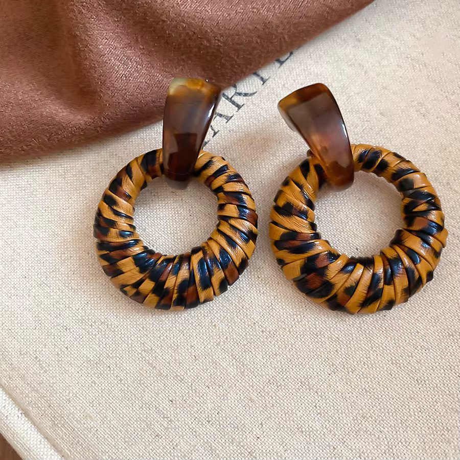 Maillard Style léopard cuir résine boucles d'oreilles pour femmes géométrique ronde boucle d'oreille personnalité mode bijoux usage quotidien K